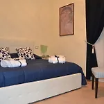 Zara 74 Bed & Breakfast Salerno