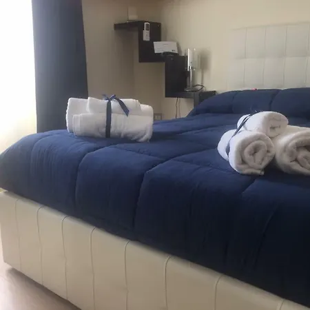 Zara 74 Bed & Breakfast 2*