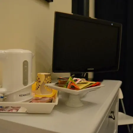 Zara 74 Nocleg ze śniadaniem Salerno