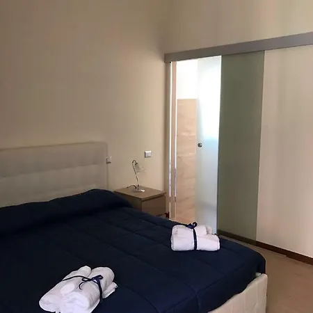 Zara 74 2* 萨莱诺