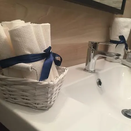 Zara 74 Bed & Breakfast